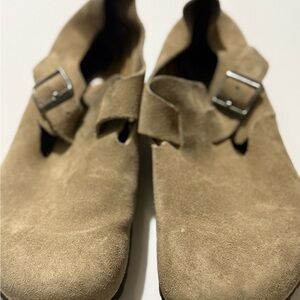 Birkenstock London flat size 40 9.5 women’s  7.5 men’s